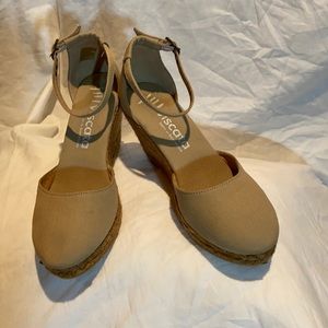 Viscata Barcelona Estartir Canvas Wedges